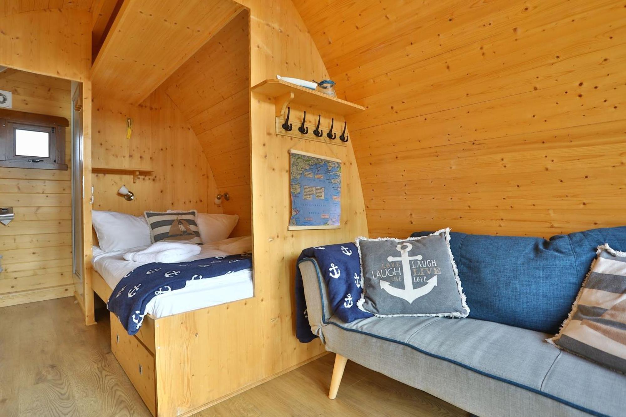 Hotel Hausboot Dotterbart Gager Exterior foto
